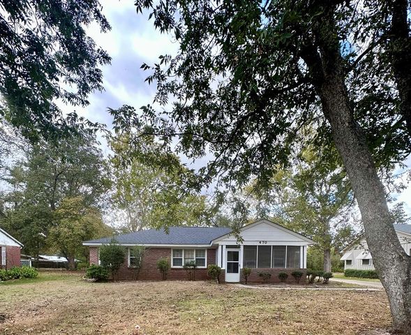 470 S  1st St, Rolling Fork, MS 39159