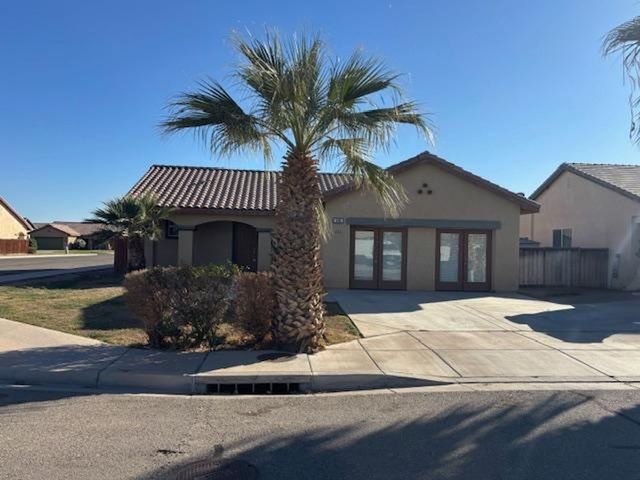616 Morningside Ct, Imperial, CA 92251