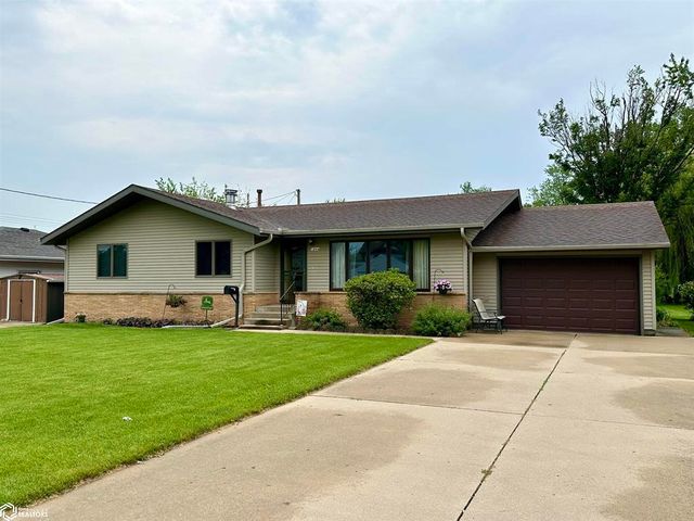 1844 9th Ave, Grinnell, IA 50112