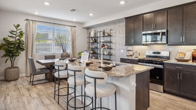 5974 E  Huett Ln #5930, Phoenix, AZ 85054
