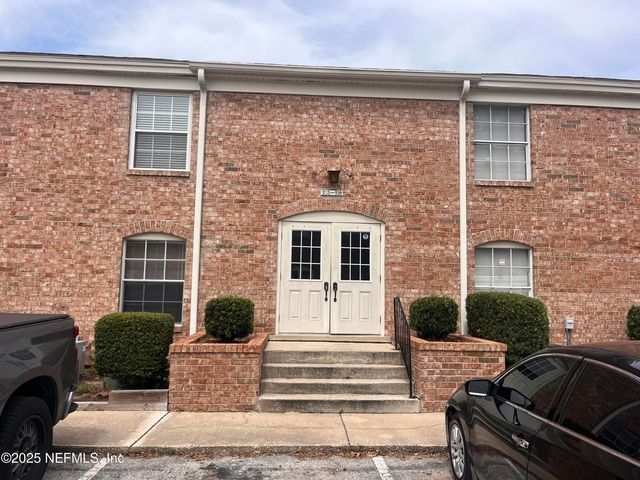 5201 Atlantic Blvd #213, Jacksonville, FL 32207