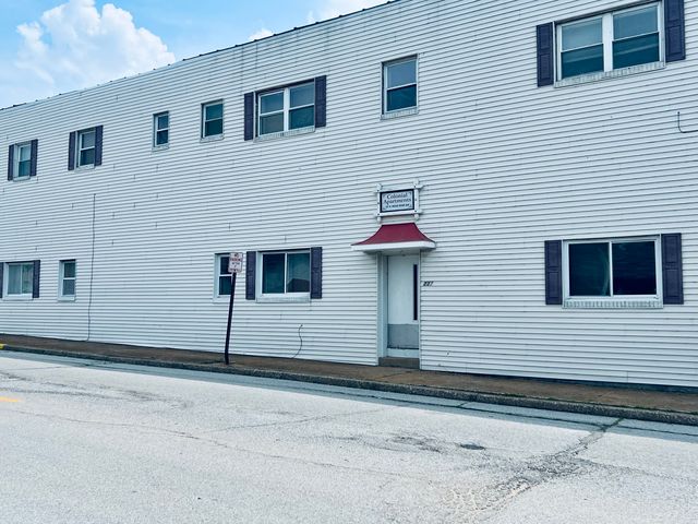 237 N  Wood River Ave #102, Wood River, IL 62095