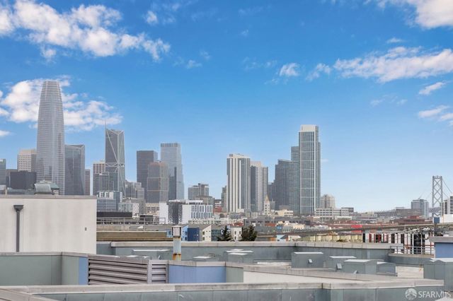451 Kansas St #518, San Francisco, CA 94107