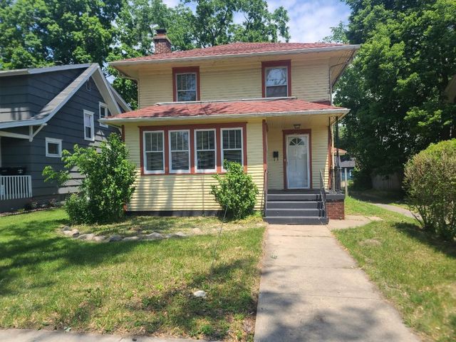 1021 E  Donald St, South Bend, IN 46613