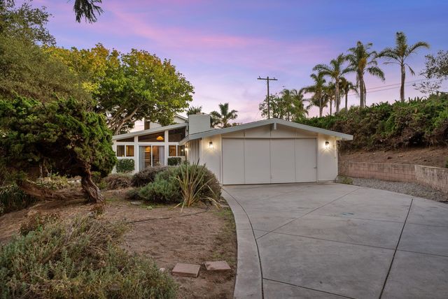 700 Concha Loma Dr, Carpinteria, CA 93013
