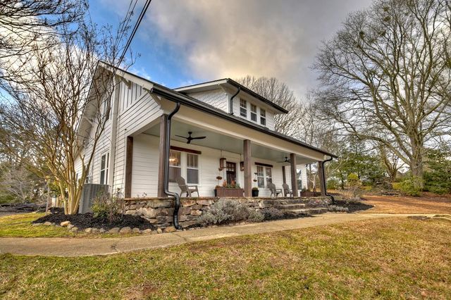 Blue Ridge, GA Homes For Sale & Blue Ridge, GA Real Estate | Trulia