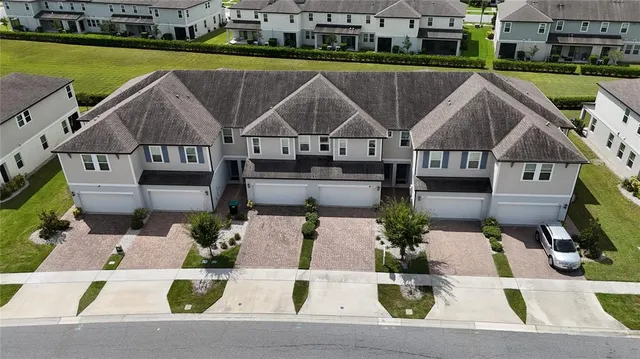 15426 Willow Arbor Cir, Orlando, FL 32824