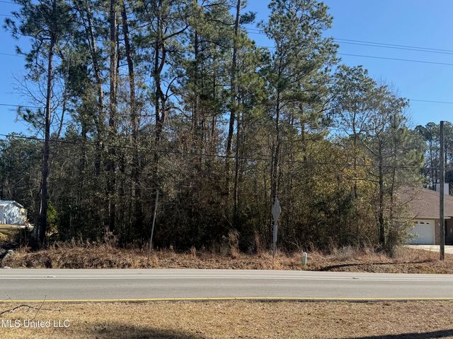 79322 Diamondhead Dr E #21, Diamondhead, MS 39525