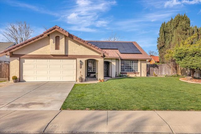 765 Centre Court Dr, Tracy, CA 95376