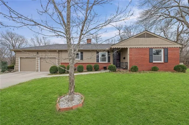 5305 N  Cypress Ave, Kansas City, MO 64119