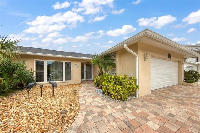 300 Harbor Psge, Clearwater, FL 33767