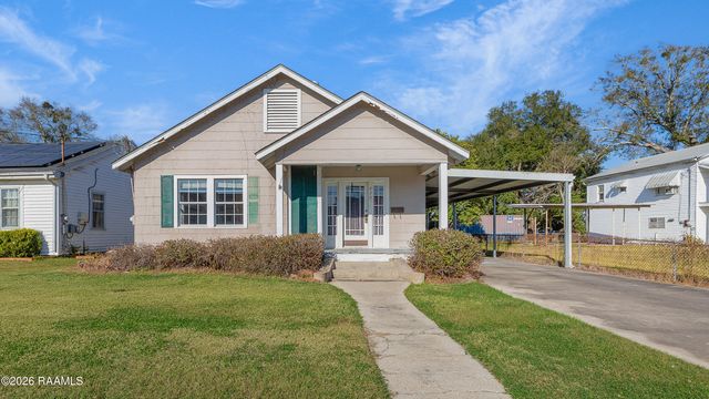 220 Sanders St, Cypremort Pt, LA 70538
