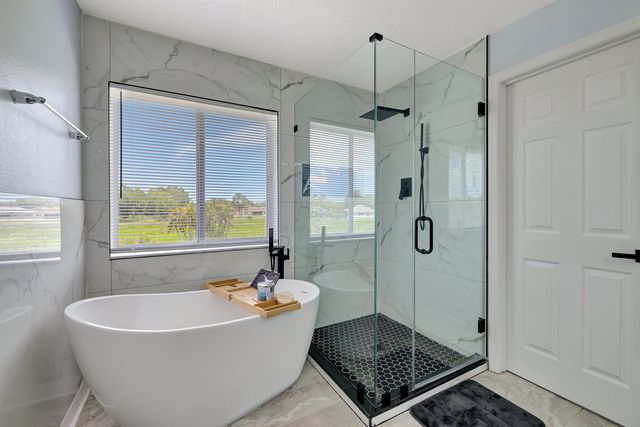6509 NW OMEGA Road, Port Saint Lucie, FL 34983