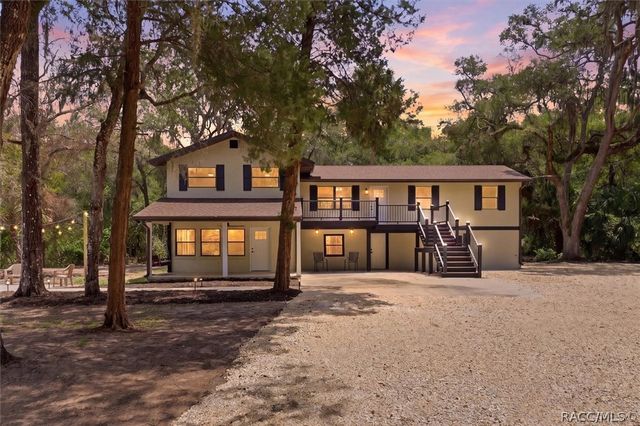 8601 N  Maple Ave, Crystal River, FL 34428