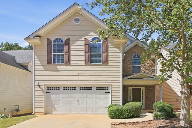 70 Stony Oak Dr, Newnan, GA 30263