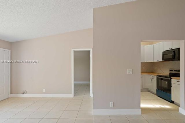 3633 NW 99th Ter #7B, Fort Lauderdale, FL 33351