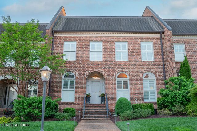 3340 Kingston Pike #4, Knoxville, TN 37919
