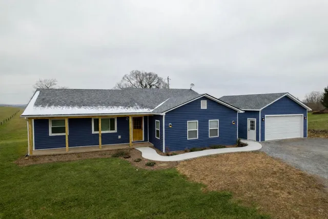1241 Quarry Rd, Danville, KY 40422