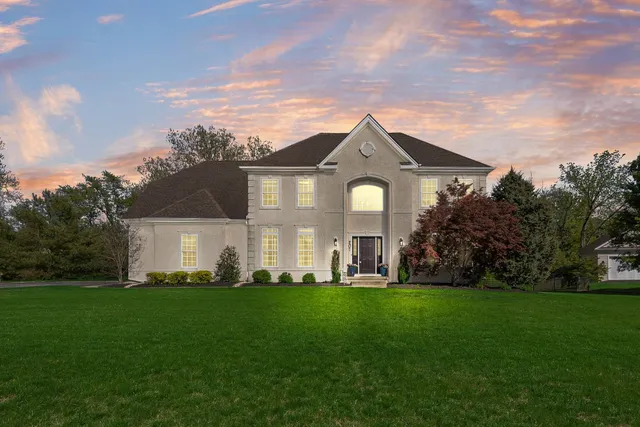 207 Fernwood Ct, Mullica Hill, NJ 08062