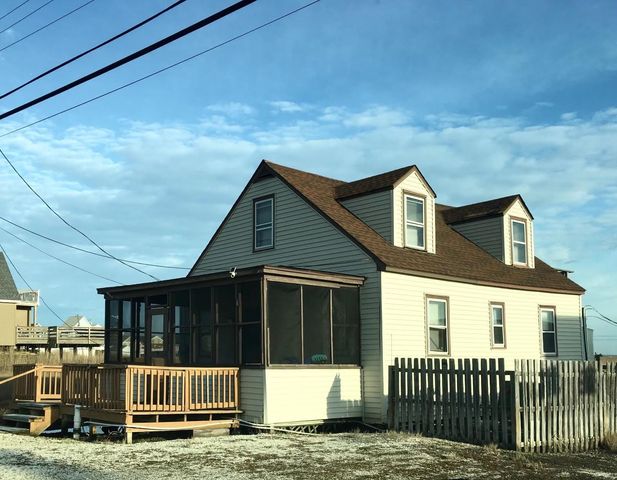 132 Reeds Beach Rd, Cape May Court House, NJ 08210