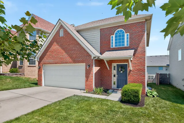 4072 Sweetspire Dr, Lexington, KY 40514