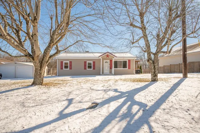 3541 W  Lee Hwy, Wytheville, VA 24382