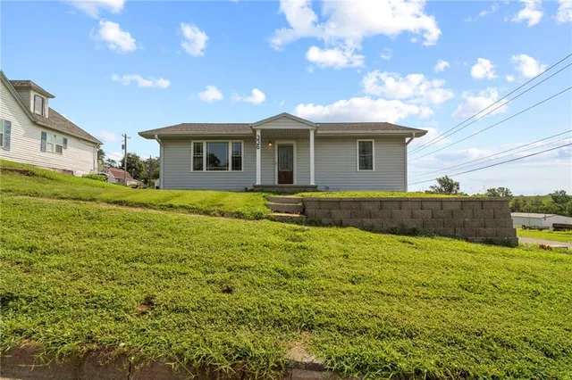 336 S  Liberty St, Troy, KS 66087