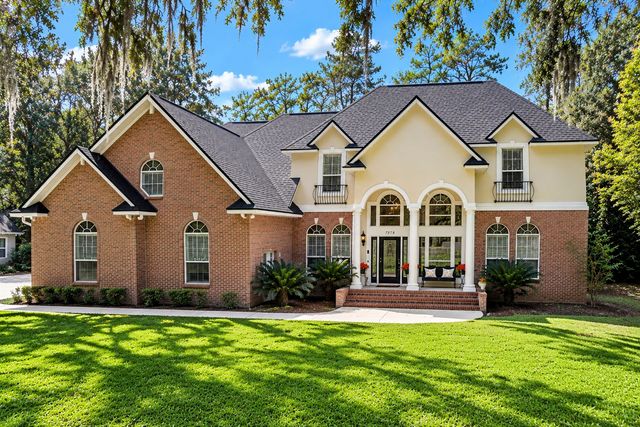 75748 Clyde Higginbotham Rd, Yulee, FL 32097