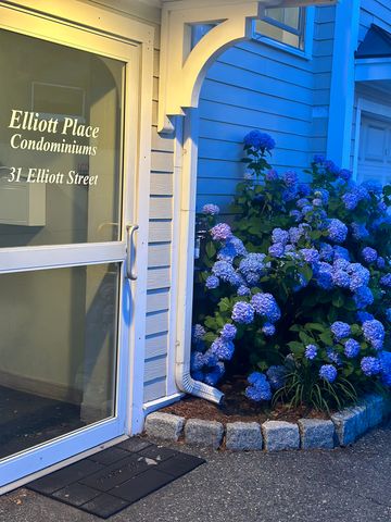 31 Elliott St, Beverly, MA 01915