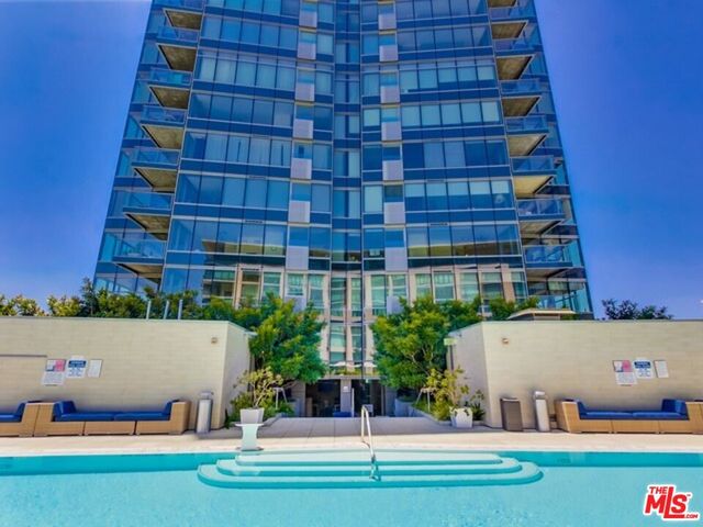 1155 S  Grand Ave #1505, Los Angeles, CA 90015