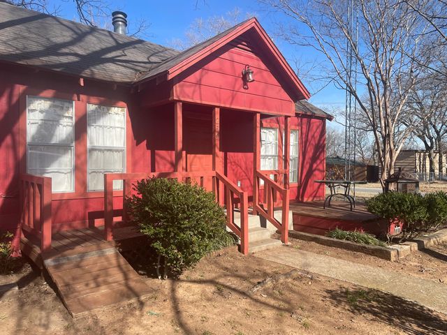 259 Hiland Ln, Pottsboro, TX 75076
