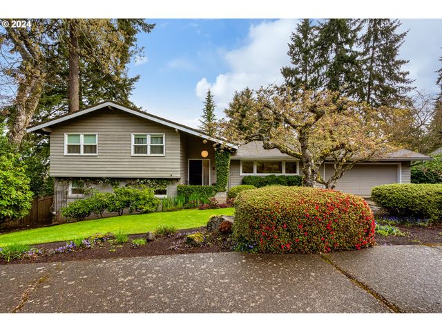2669 Terrace View Dr, Eugene, OR 97405