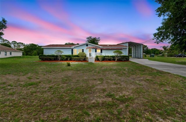 3724 Tack Dr, Zephyrhills, FL 33543