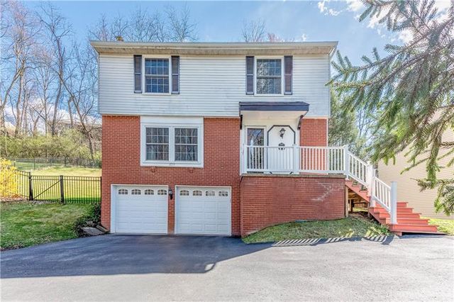 1829 Wallace Rd, South Park, PA 15129