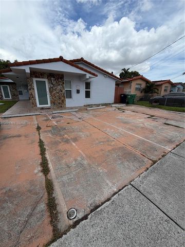 8867 SW 25th St #8867, Miami, FL 33165