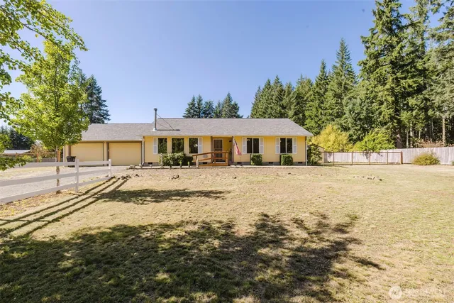 231 E Deer Creek Road, Shelton, WA 98584