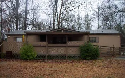 161 Lakeshore Dr N, Ivey, GA 31031
