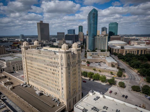 221 W  Lancaster Ave #7005, Fort Worth, TX 76102