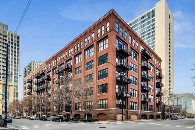 520 W  Huron St #614, Chicago, IL 60654