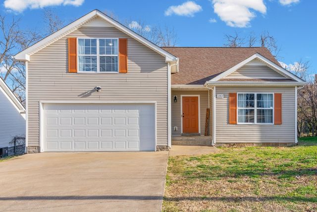 2912 Core Dr, Clarksville, TN 37040