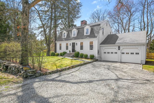 221 Old Stamford Rd, New Canaan, CT 06840