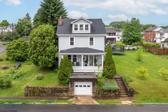 240 Dewey St, Morgantown, WV 26501