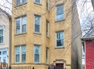 2329 W  Barry Ave  #1, Chicago, IL 60618