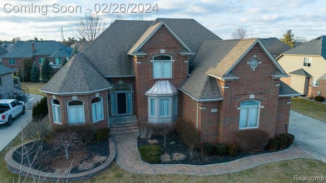 Homes For Sale In Shelby Township