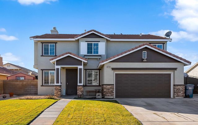 5762 Expedition Way, Palmdale, CA 93552