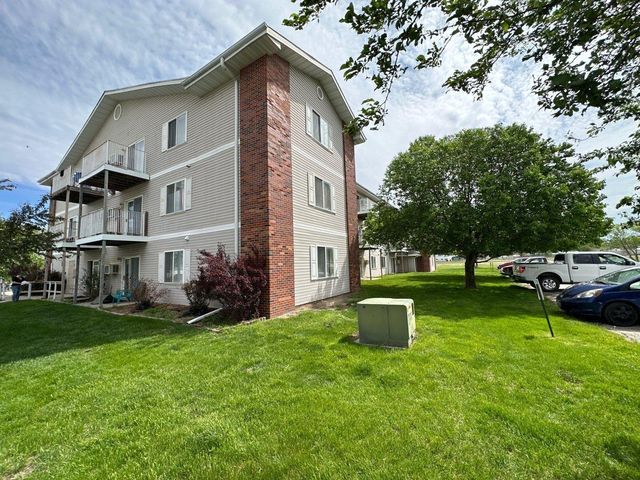 1405 Seneca St   #2, Storm Lake, IA 50588