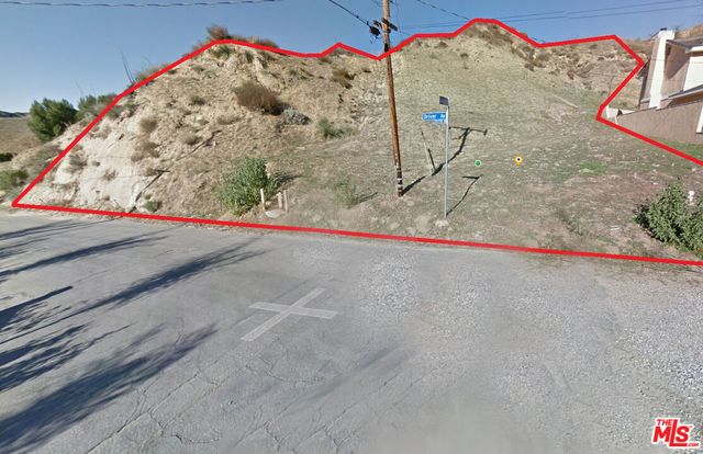 Driver Ave, Val Verde, CA 91384