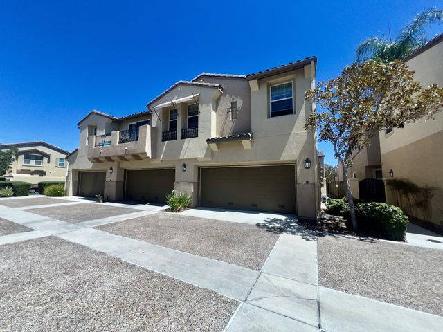 1453 Caminito Sardinia #2, Chula Vista, CA 91915