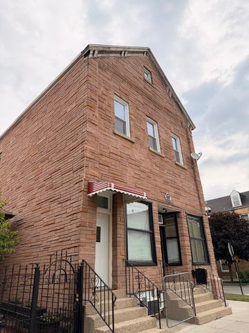 2900 W  25th St #2S, Chicago, IL 60623