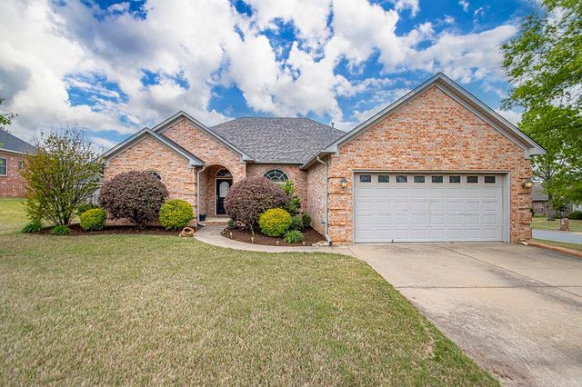 102 Creek Valley Ln, Maumelle, AR 72113